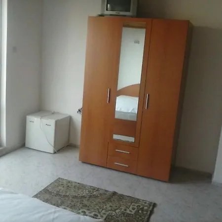 게스트하우스 семеен стаси